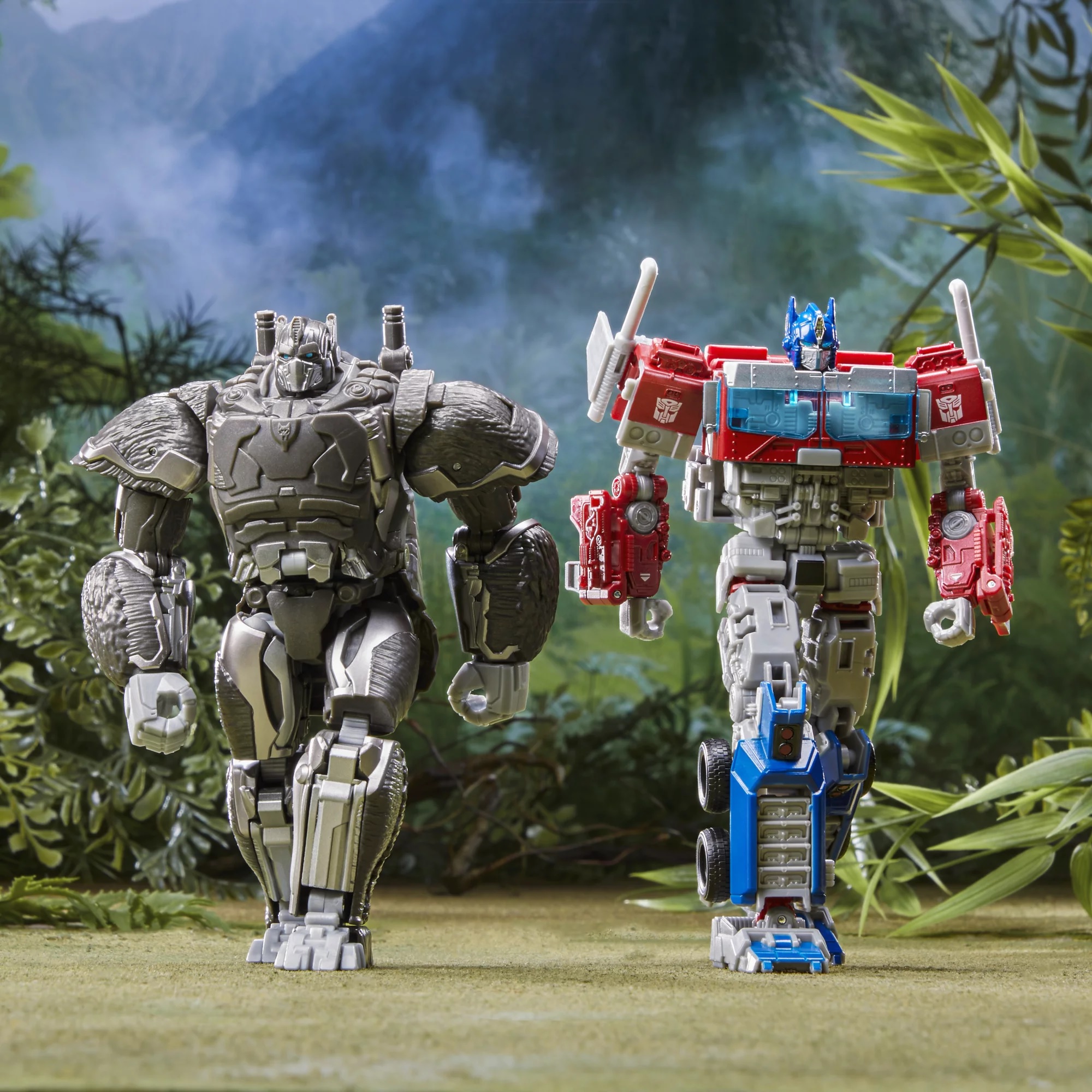 Optimus prime and optimus hot sale primal